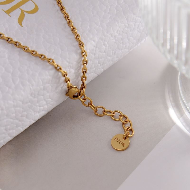 chr1st1an D10r necklaces